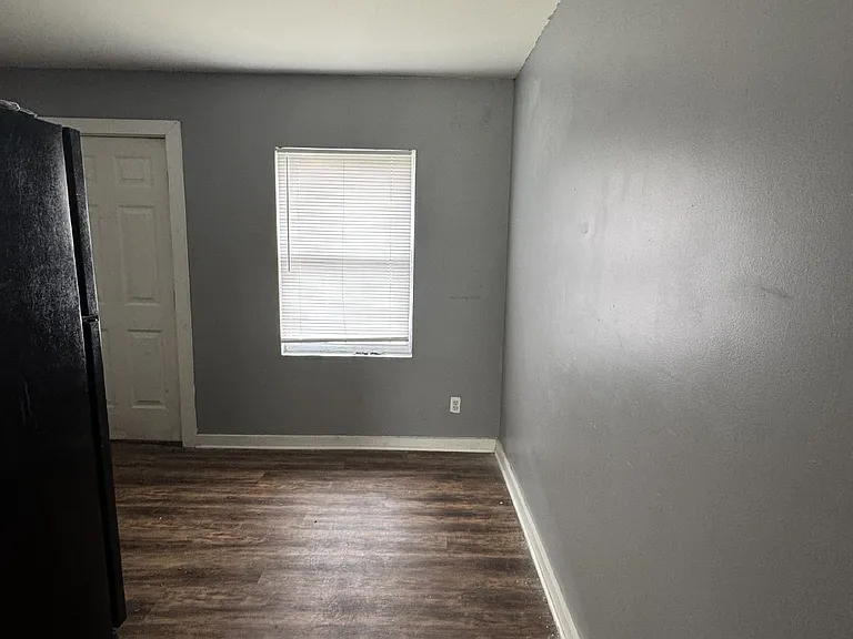 824 S Water St #2 — Photo 4