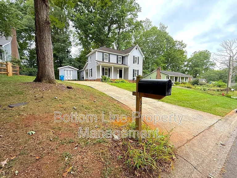 317 Treeline Dr — Photo 23