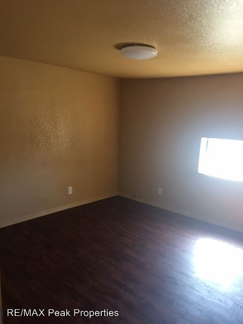2nd image of 609 S O Leary St APT 2