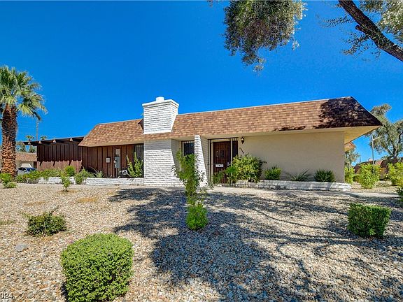 2nd image of 2780 Heritage Ct
