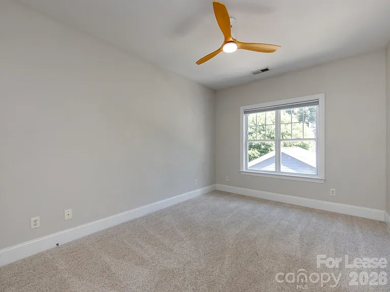 1937 Lela Ave — Photo 33