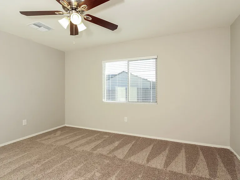 7084 S Victor Dr — Photo 9