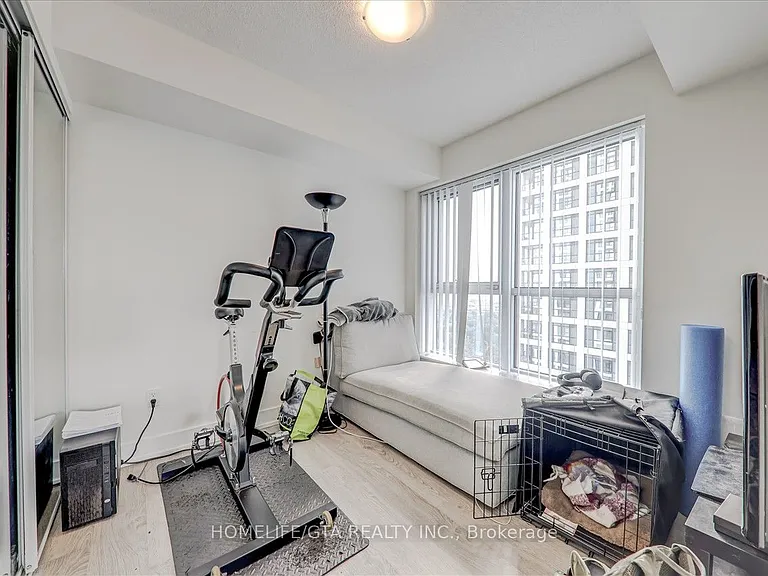 7 Mabelle Ave #2302 — Photo 8
