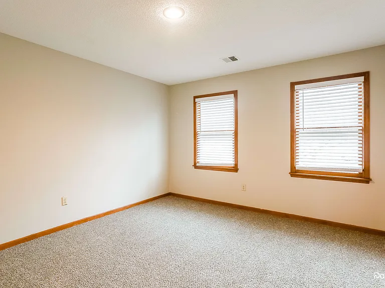 7829 Twilight Ln — Photo 13