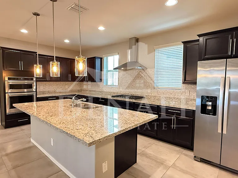 731 W Winchester Dr — Photo 8
