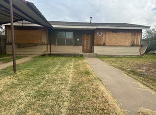 1904 63rd St, Lubbock, TX 79412