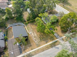 170 Berczy St, Barrie, ON L4M 3P5