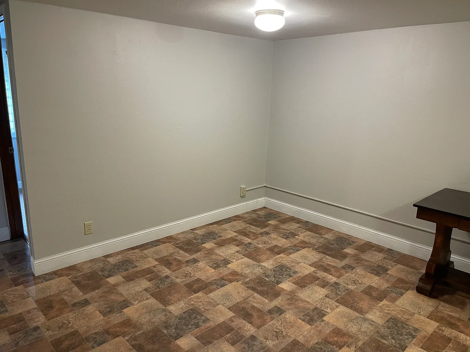 2 bed, 862 sqft, $1,100 — Photo 3