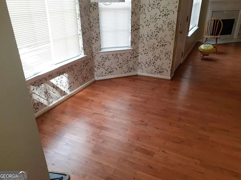 4410 Cross Ln — Photo 6