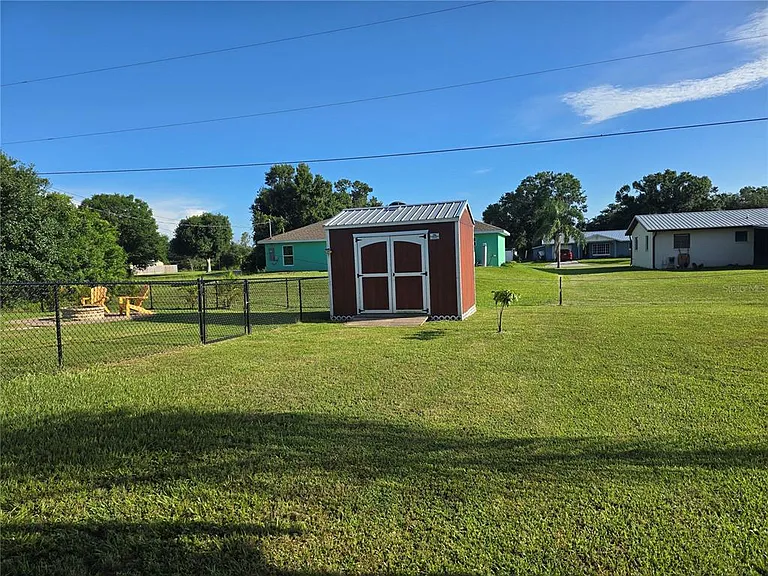 7182 SW Bird Rd — Photo 3