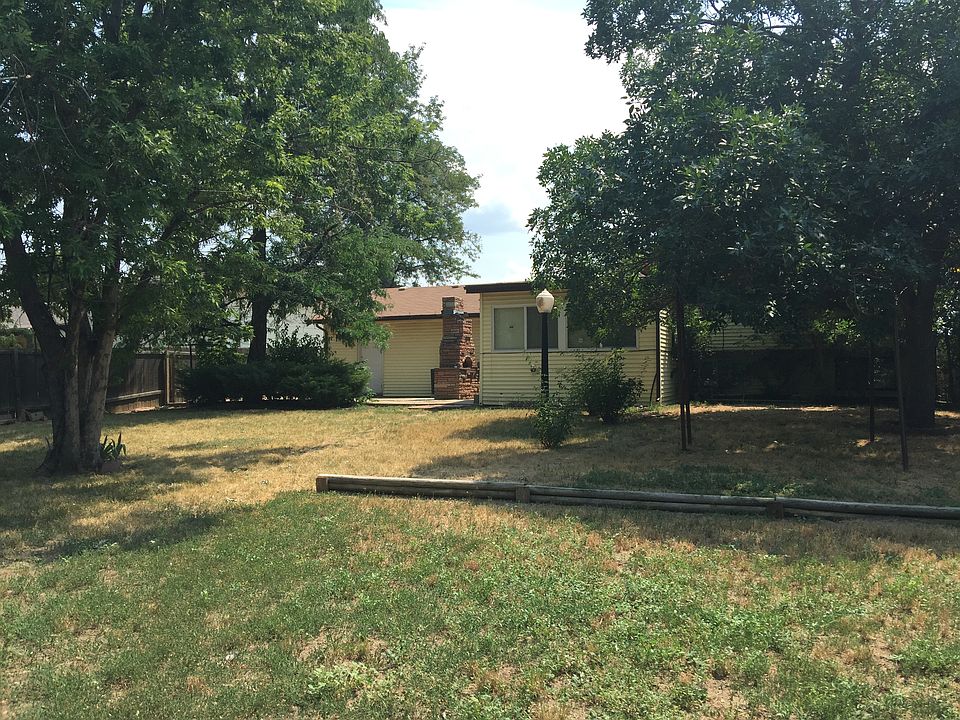 2nd image of 11351 E Center Ave