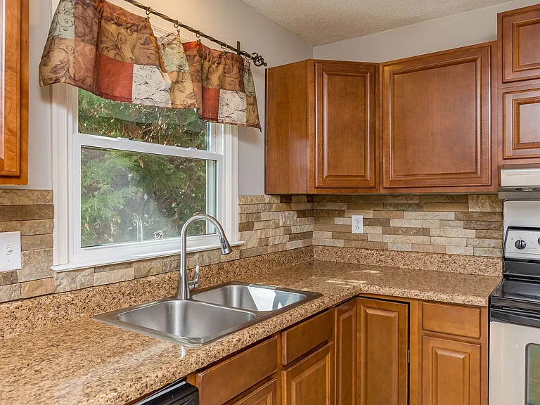 4112 Appleton Rd — Photo 8