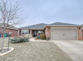 3337 SE 95th St, Moore, OK 73160