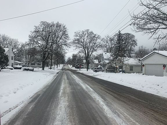 5th image of 216 N Stewart Ave