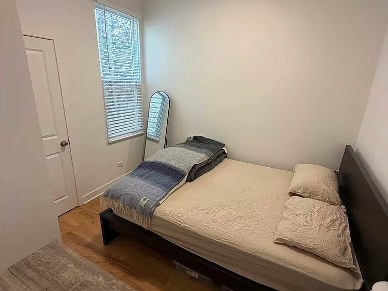 1344 W Ohio St #3R — Photo 7