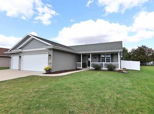 2471 Winthrop Dr, Janesville, WI 53546
