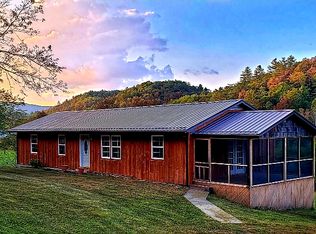 636 Pinch Creek Rd, Bland, VA 24315