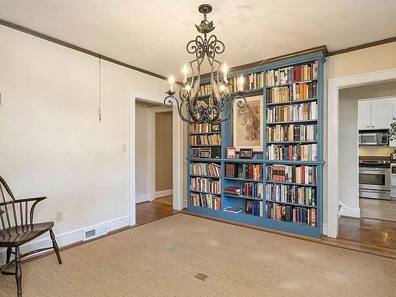 5th image of 26 Melville Ave