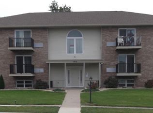 1410 Eagle Ave #5, Washington, IL 61571