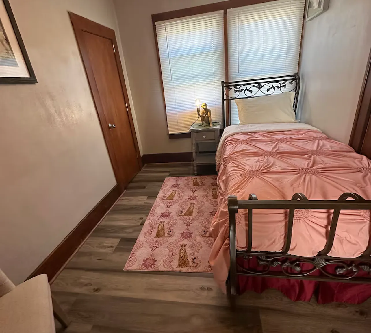2 bed, 1000 sqft, $1,150 — Photo 4