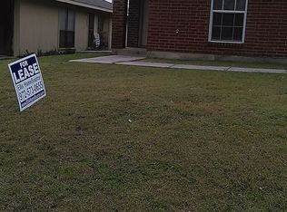 844 Potomac Dr, Lancaster, TX 75134