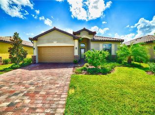 6822 Willowshire Way, Bradenton, FL 34212