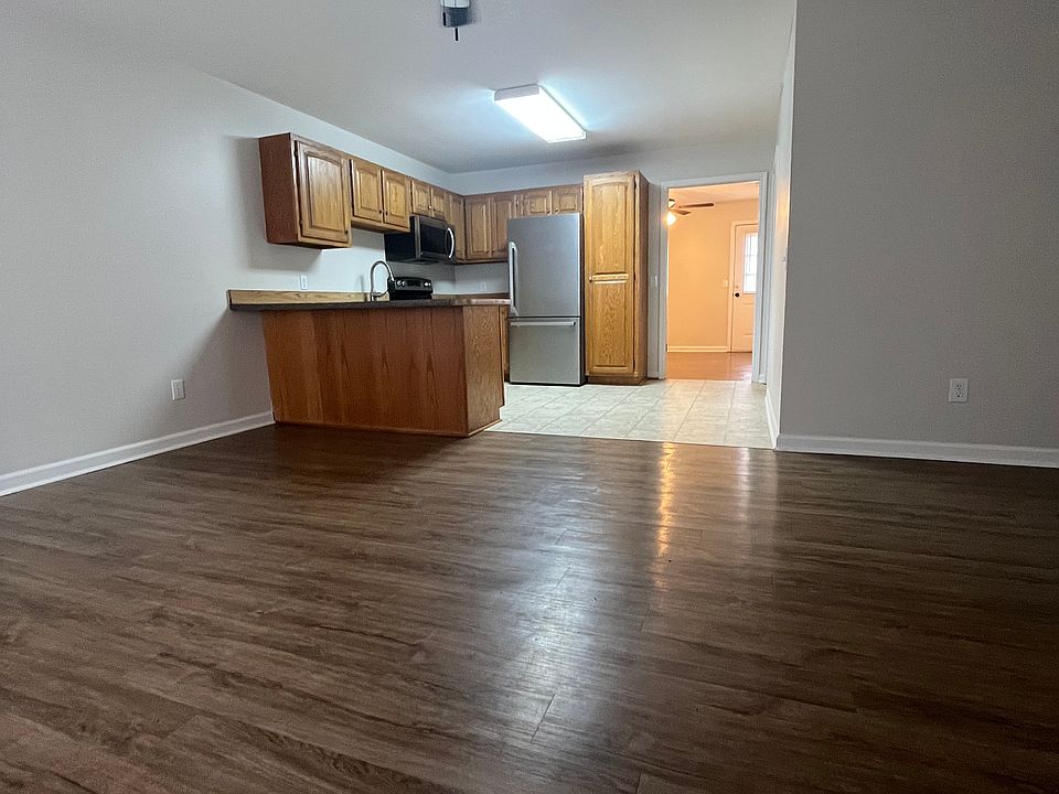 1st image of 1403 N 16th St #1