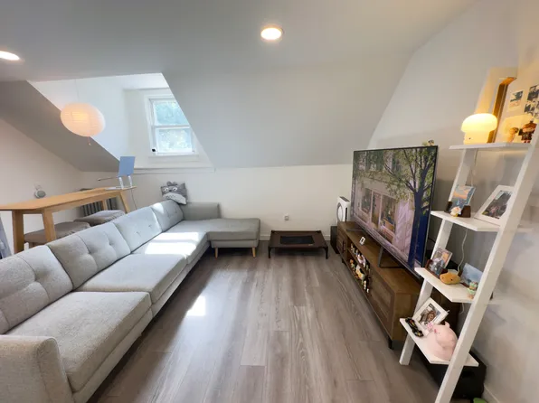225 Roosevelt Ave Floor 2, Lodi, NJ 07644