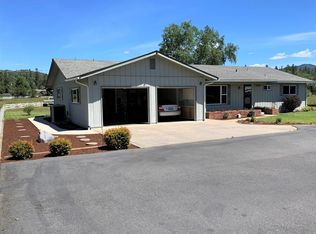 3868 Upper River Rd, Grants Pass, OR 97526