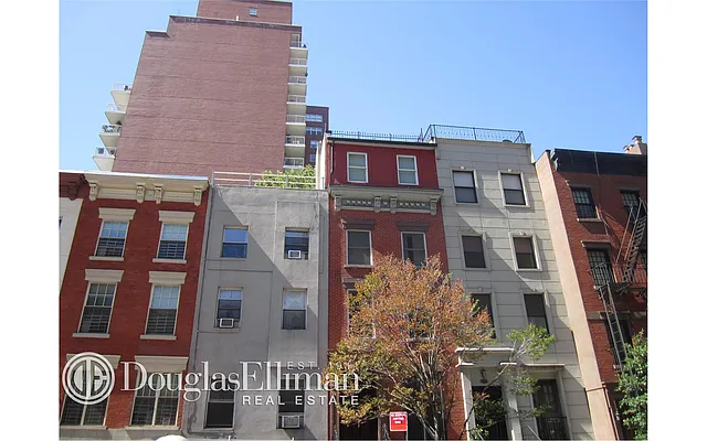 Rented by Douglas Elliman | media 18