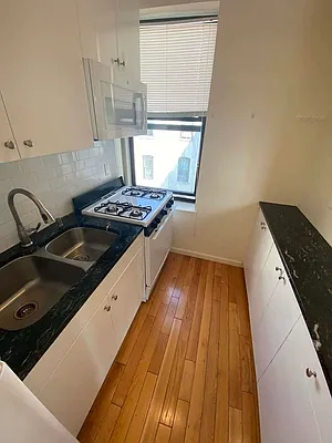 Rented by Level Group | media 16