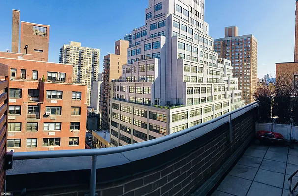 Sold by Citi Habitats | media 7