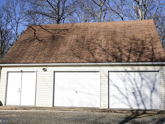 5th image of 37125 Tanyard Dr