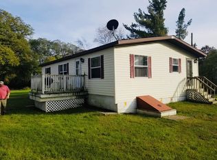 N7037 McEwen Rd, New Lisbon, WI 53950