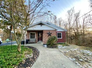 16 Spring St, Poughkeepsie, NY 12601