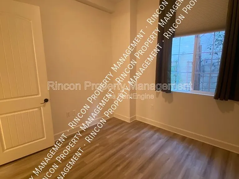 130 N Garden St #1107 — Photo 9