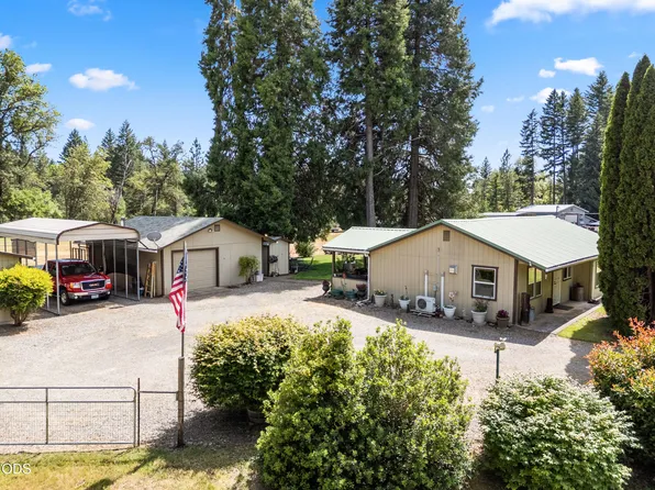4551 Holland Loop Rd, Cave Junction, OR 97523