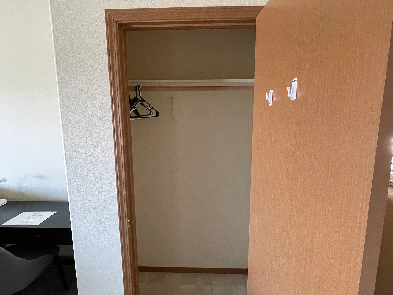 2 bed, 950 sqft, $2,600 — Photo 2