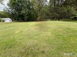 5 Bungay Terrace, Seymour, CT 06483