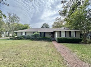 303 S 4th Ave, Cleveland, MS 38732