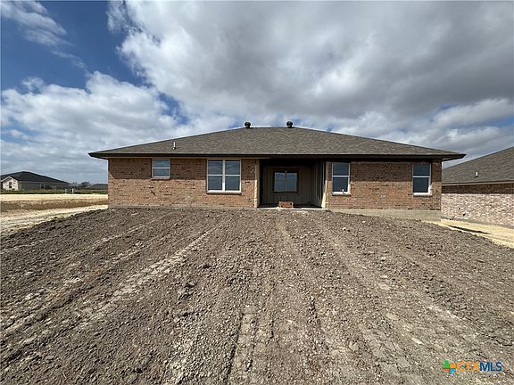 3rd image of 3107 Atascosa Dr