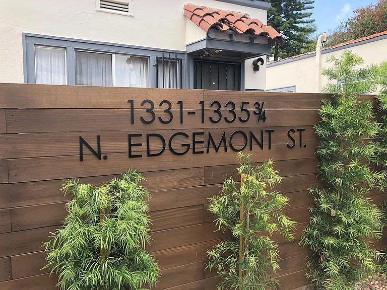 1333 1/2 N Edgemont St — Photo 3