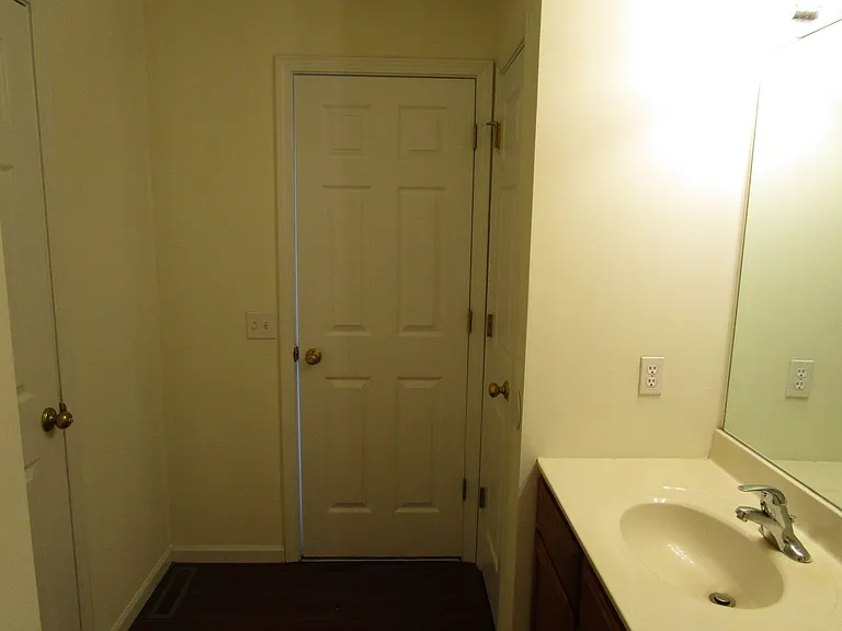 5004-5006 Carrie Ridge Dr. — Photo 32