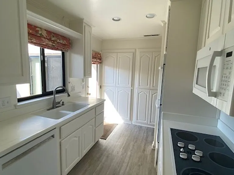 707 Timber Trl — Photo 11