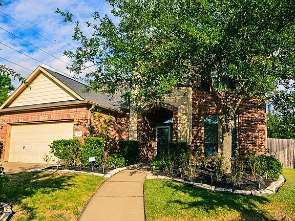 3rd image of 23103 Tranquil Springs Ln