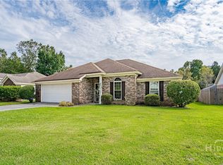 17 Tara Ct, Savannah, GA 31406