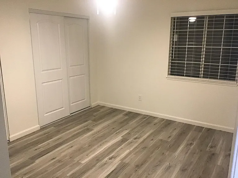 52710 Avenida Mendoza — Photo 19