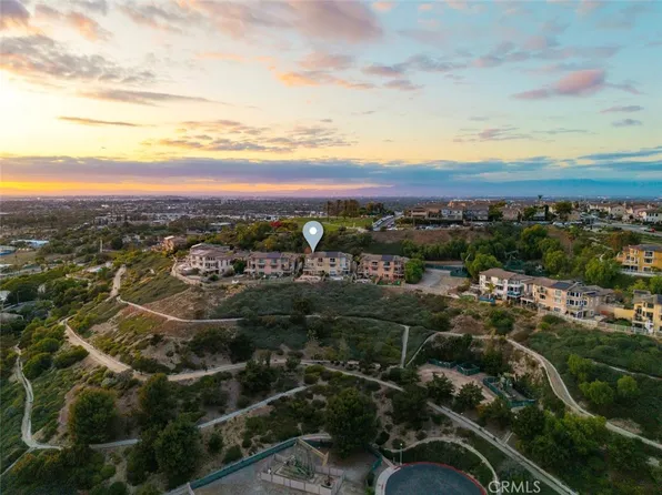 2212 Sea Ridge Dr, Signal Hill, CA 90755