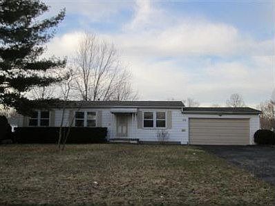 1st image of 590 Aurora Dr