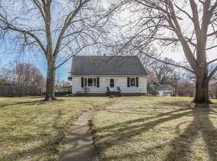 1104 S Lincoln Ave, Montgomery, IL 60538